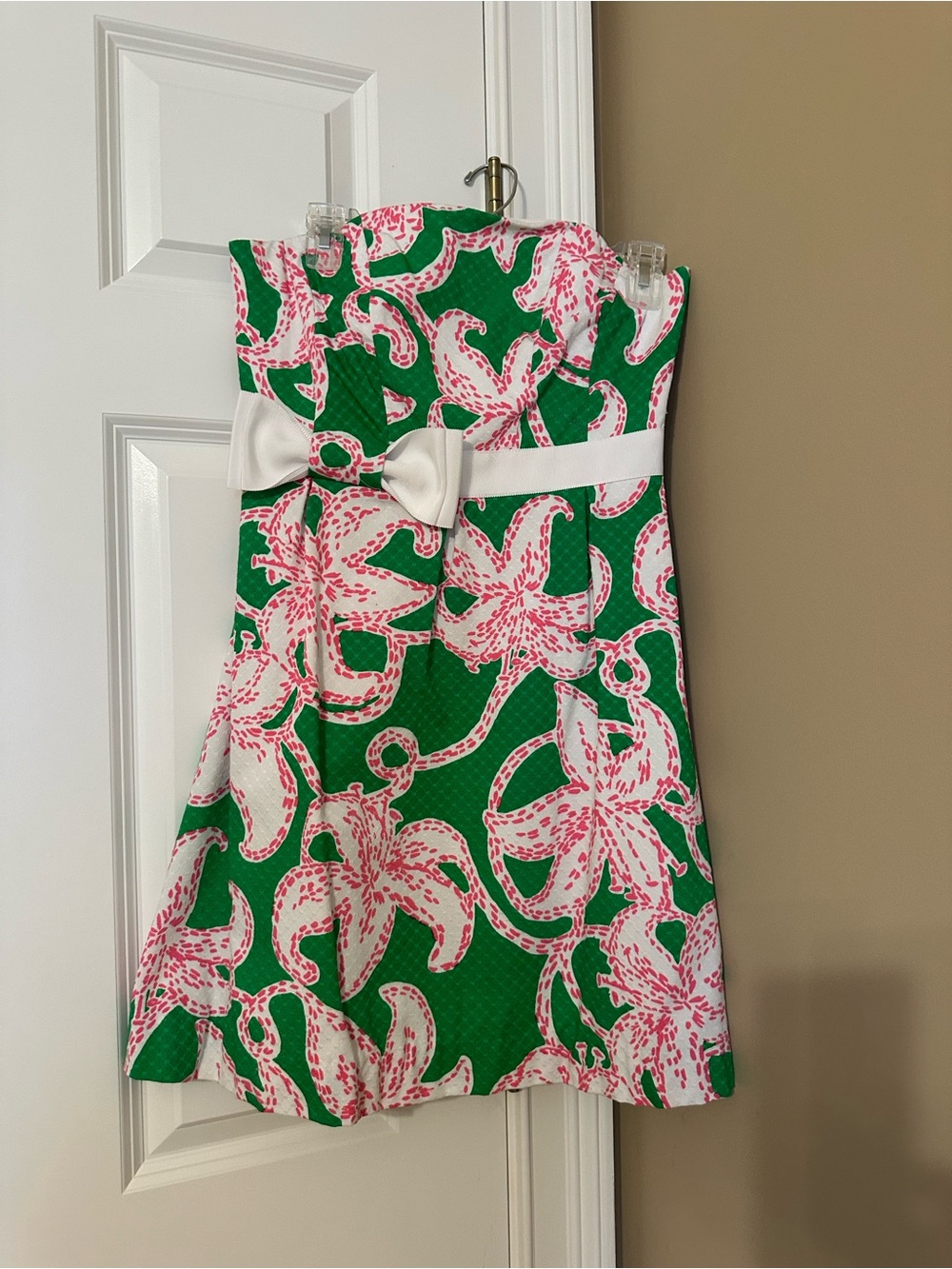 Lilly Pulitzer Green, Pink and White Strapless Floral Dress with Bow - Picture 3 of 9